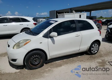 2010 Toyota Yaris z USA, uszkodzony, nr VIN JTDJT4K30A5303424